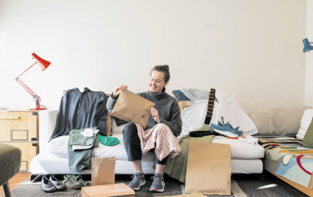 Raus aus Plastik im Textil-Onlinehandel?