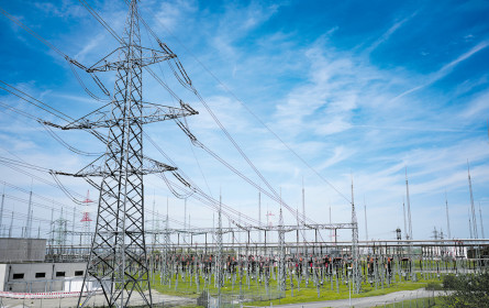 Stromausfuhren im April