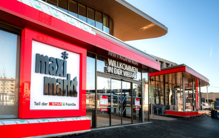 Maximarkt in Linz feiert Teileröffnung