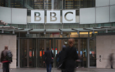 BBC plant rund 2.000 Stellen in Nachrichtenredaktion zu streichen