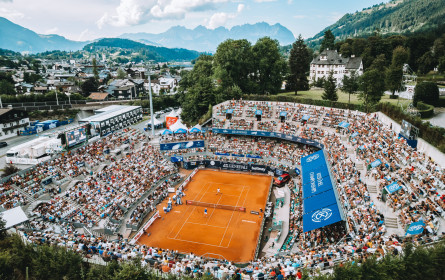 monitorwerbung nutzt LED-Wall bei WTA und ATP-Turnier in Kitzbühel