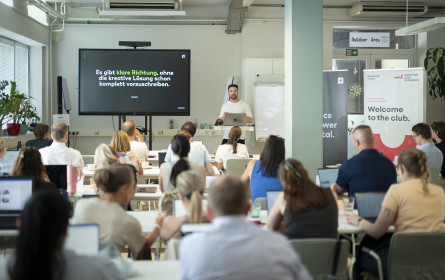 AI Lab Workshop zu KI-Bildgenerierung: Mensch bleibt Regisseur