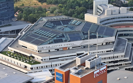 ACV installiert Photovoltaikanlage Nachhaltigkeit als Faktor im Wettbewerb
