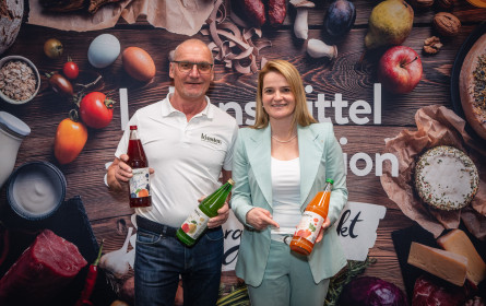 Spar nimmt Säfte und Most von Loaster exklusiv ins Sortiment
