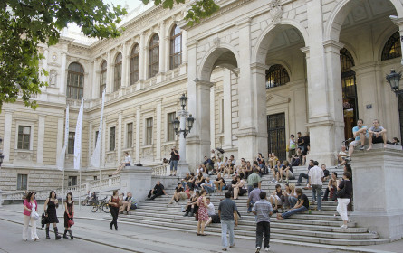 Werben um die Alumni der Universität Wien