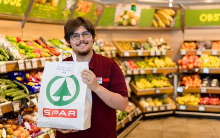 Spar-Lehrlinge retten Lebensmittel