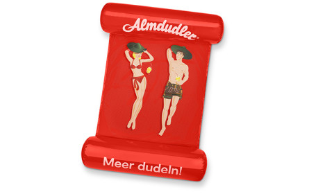 Almdudler erweitert das Sortiment um neue Sommer-Accessoires