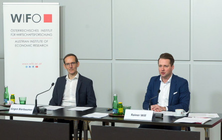 Stimmung steigt, Handel stagniert