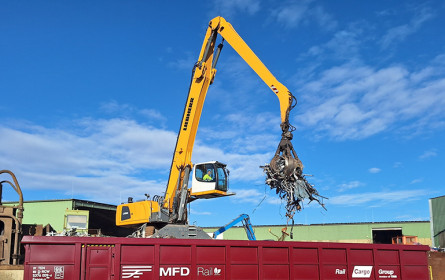 500 moderne Güterwagen für Schrott- und Recyclingtransporte
