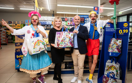 Ein Sackerl für die Clowns