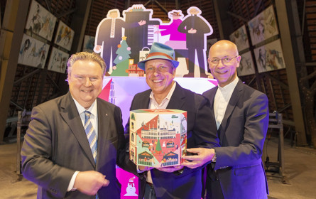 Süßer Vorgeschmack auf den Advent: Staud’s Adventkalender im Stephansdom gesegnet