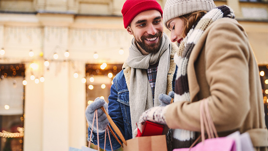 Weihnachtsshopping in Österreich: Planer, Spontankäufer oder Last-Minute?