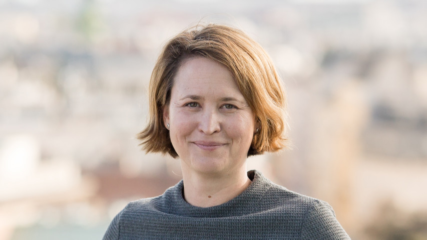 e-dialog kooperiert mit Link Mobility