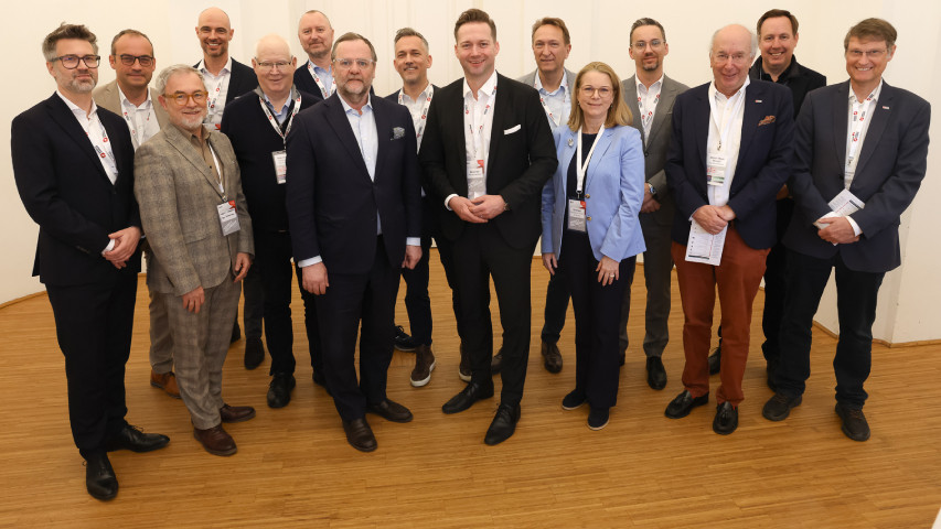 Handelskolloquium 2026: Branche diskutiert Geopolitik, KI und neue Handelsmodelle