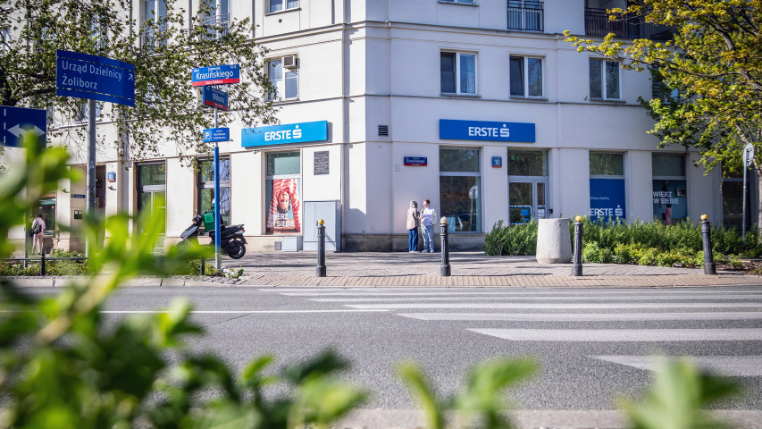 Erste Group zeigt auf