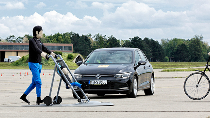 Weitere Assistenzsysteme für Neuwagen Pflicht