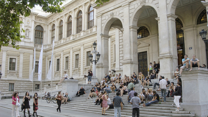 Werben um die Alumni der Universität Wien