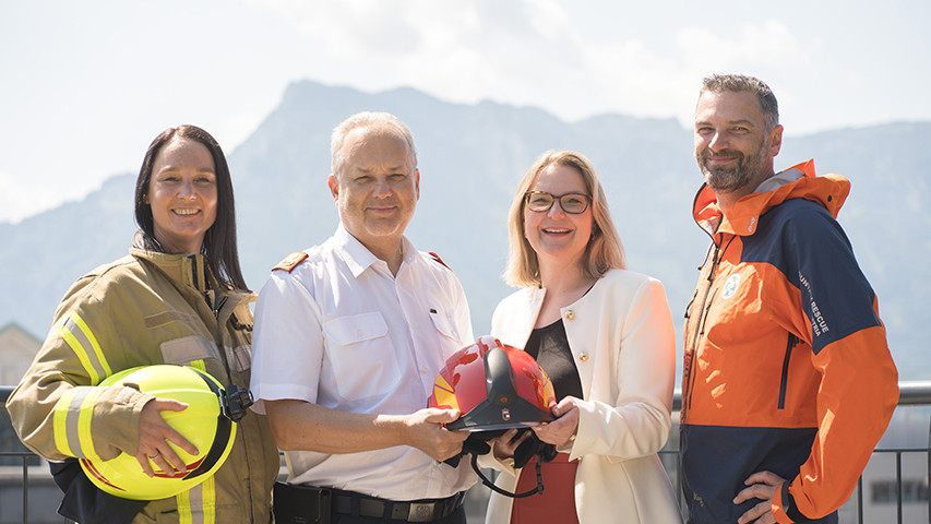 dm erweitert Freistellungen für Mitarbeitende in Feuerwehr, Rettung und anderen Blaulicht-Organisationen