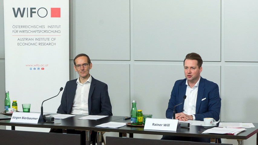 Stimmung steigt, Handel stagniert