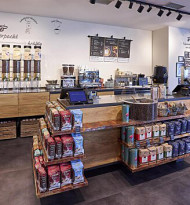 Tchibo investiert 2022 in Verkaufsflächen und macht Kaffeegenuss für Kunden nachhaltig erlebbar