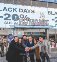 Wiens größte LED-Werbefläche auf einer Einkaufsstraße erstrahlt 