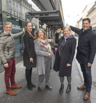 Neue Wartehäuser in Grazer Annenstraße