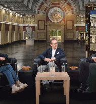 Werbewand macht Baustellen chic