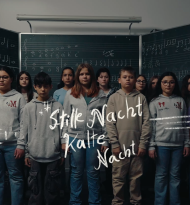 Cape 10 interpretiert „Stille Nacht“ neu