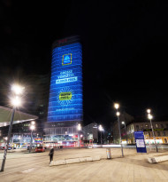 Hofer nutzt neue OOH-Fläche am Hauptbahnhof
