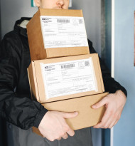 Psychologie der Retoure: Warum Rücksendegebühren akzeptiert werden – oder nicht