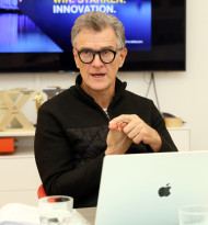 „Es fehlt die Fähigkeit zur kritischen Distanz“