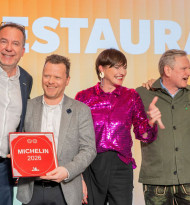 Metro überreicht Michelin-Plaques an ausgezeichnete Betriebe