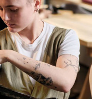 OMNES: Kampagne für AED Austria