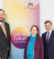 CSR-Initiative anlässlich 50-Jahre-Jubiläum in Österreich: dm will Menschen „Lust an Zukunft“ machen