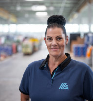 Hofer sucht Personal für Logistikzentren