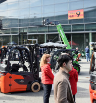 Alles in Bewegung  und in Beförderung