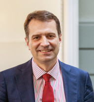 „Investieren in Qualität, Innovation, Menschen“