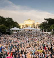 W24 berichtet live und mit großem TV-Special vom Wienliebe Festival