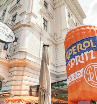 Aperol Spritz To Go startet Sommerkampagne in Wien