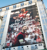 Popp Vision bespielt Hochhaus Herrengasse