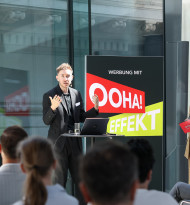 OOHA Brand Roadshow: Zukunftsforscher Tristan Horx über die „Rache des Analogen“ und die Rolle der Außenwerbung