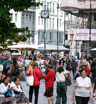 Iföw-Studie zeigt: Wiener geben online so viel aus wie noch nie, kaufen aber mehrheitlich stationär ein