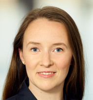 EY-Studie zeigt Nachholbedarf in der öffentlichen Verwaltung auf Mängel bei Infrastruktur, Smart Cities und Dekarbonisierung