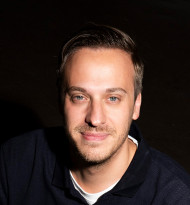 Hello verstärkt Beratungsteam