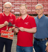 Schlüsselübergabe in der Brauerei Schwechat: Georg Gartner folgt auf Andreas Urban