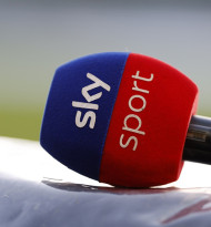Sky berichtet jedes Wochenende 19 Stunden aus den Stadien