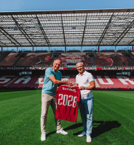 Werbepartnerschaft von FC Red Bull Salzburg und SalzburgerLand verlängert