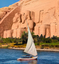 Ägypten führt bei Weihnachtsreisen, Fernziele legen kräftig zu