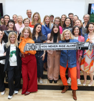 Initiative „Rise! See the Signs“ setzt mit Kick-off im Haus der Europäischen Union Zeichen gegen Gewalt an Frauen und Mädchen
